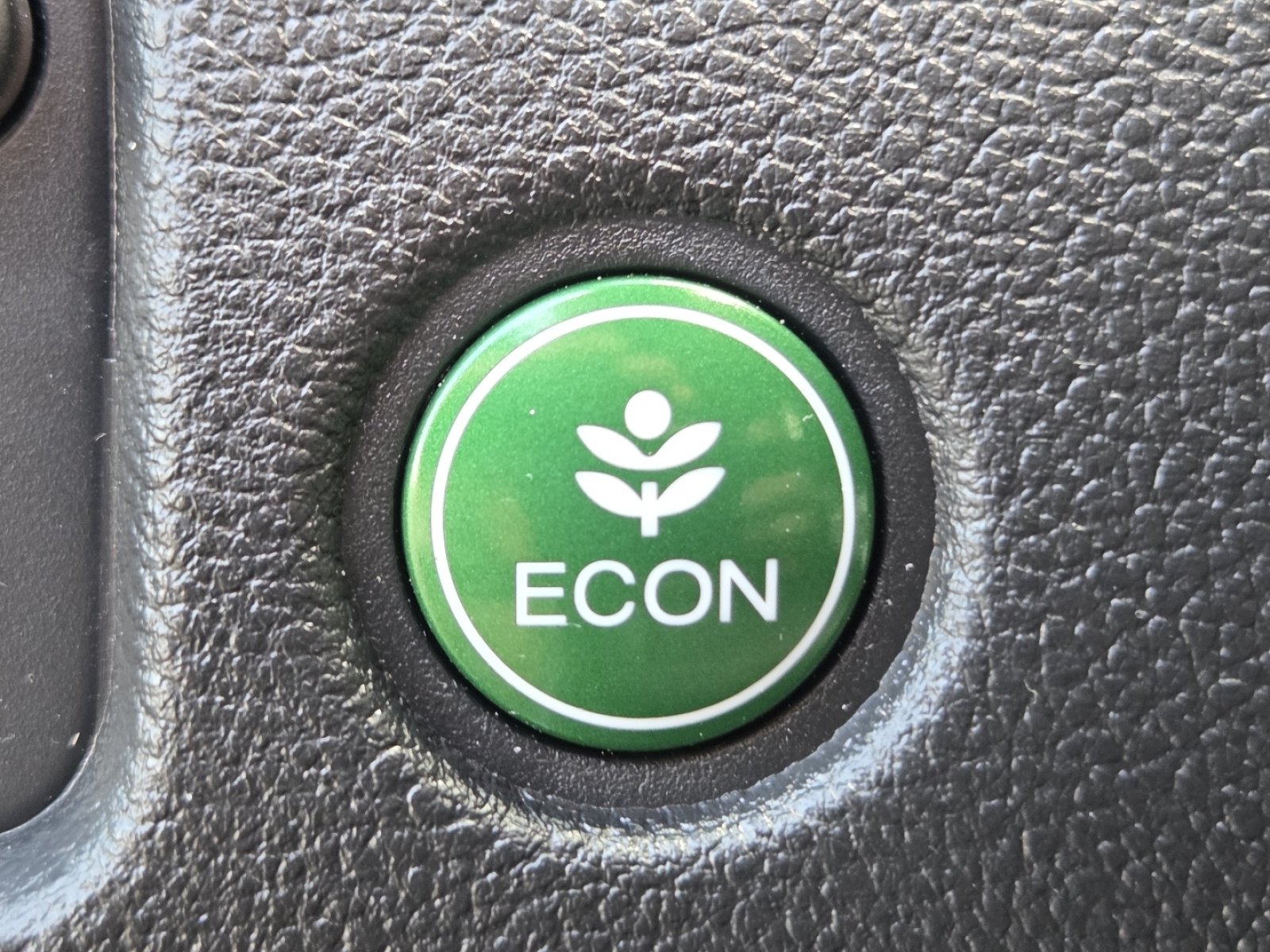 Certified 2025 Honda Passport TrailSport image 10