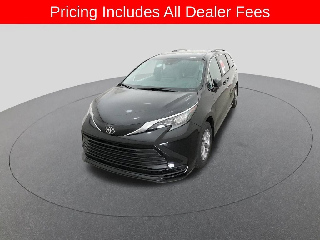 New 2026 Toyota Sienna LE FWD image 35