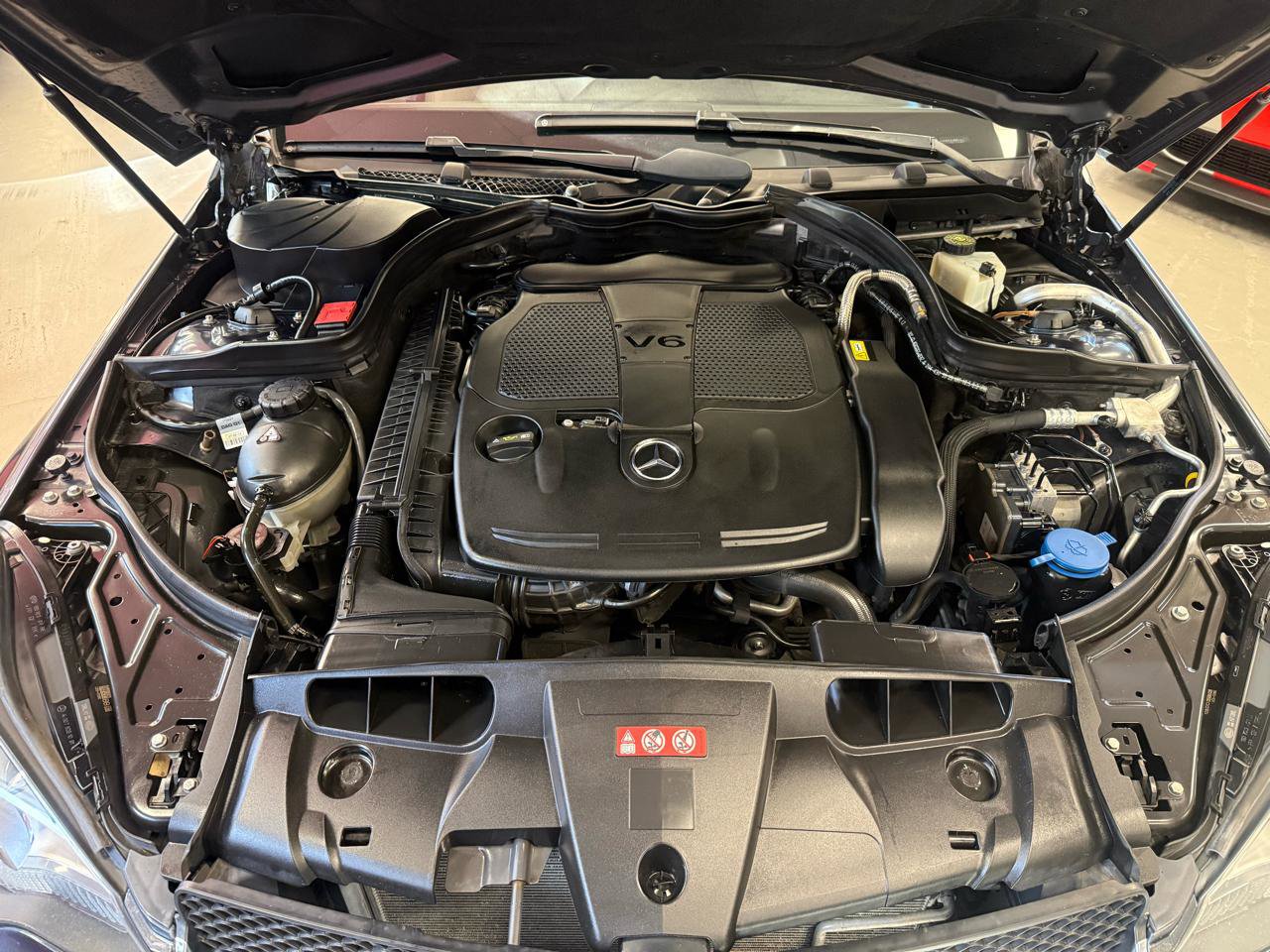 Used 2014 Mercedes-Benz E 350 4MATIC Coupe image 23