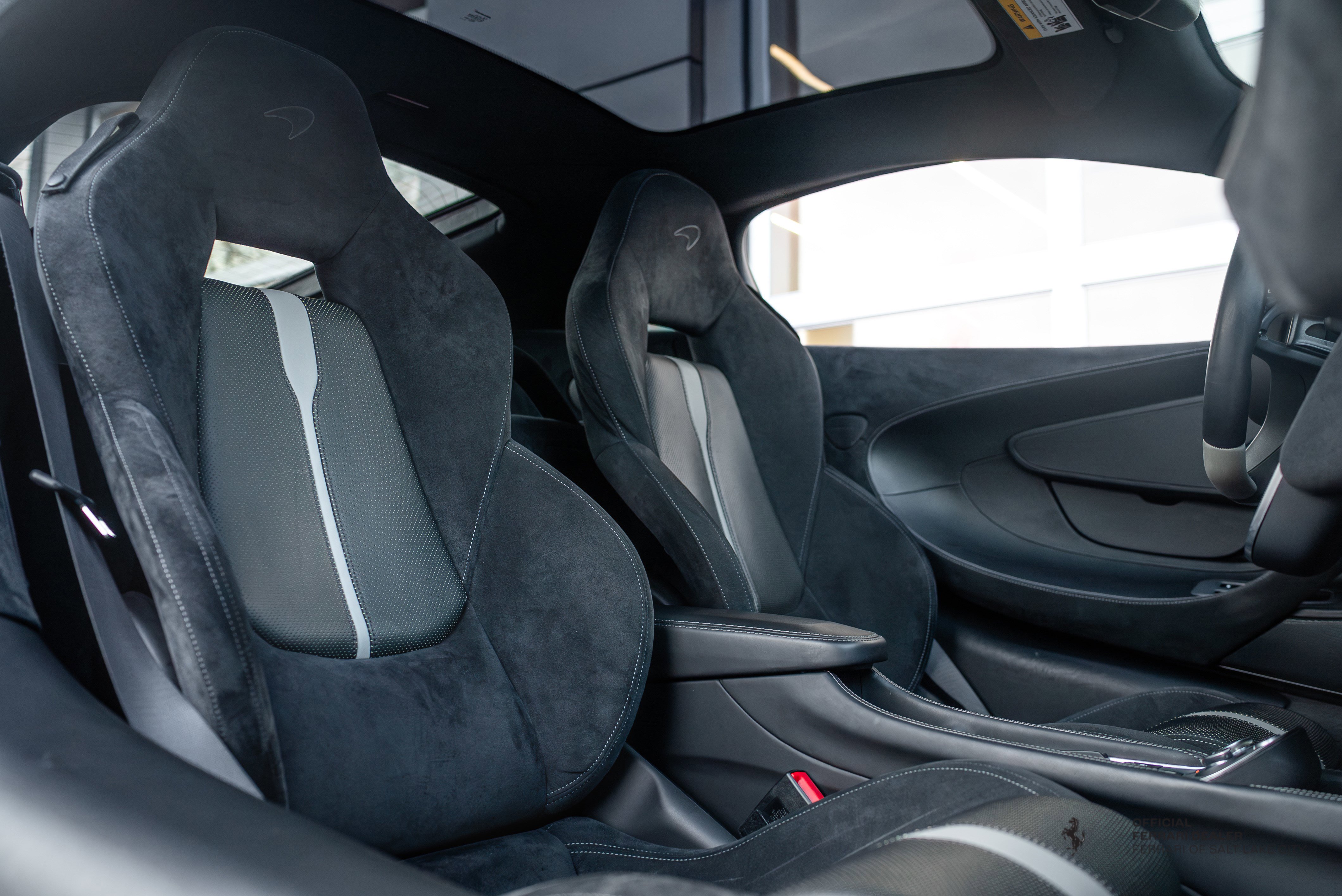 Used 2017 McLaren 570S Coupe image 23