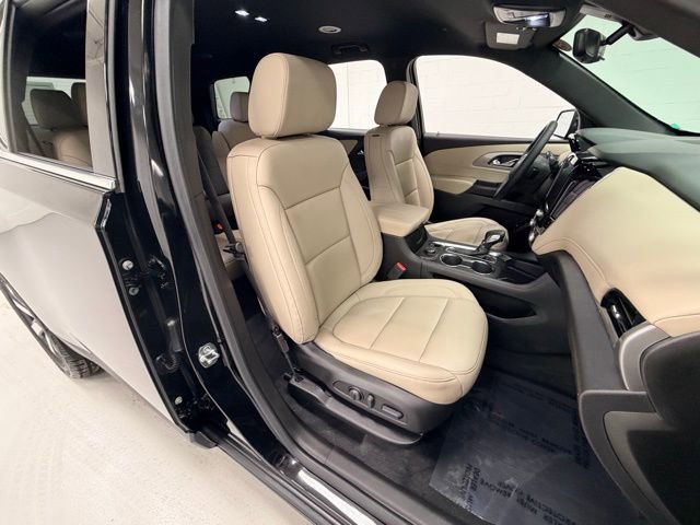 Certified 2023 Chevrolet Traverse LT w/ LT Premium Package image 29