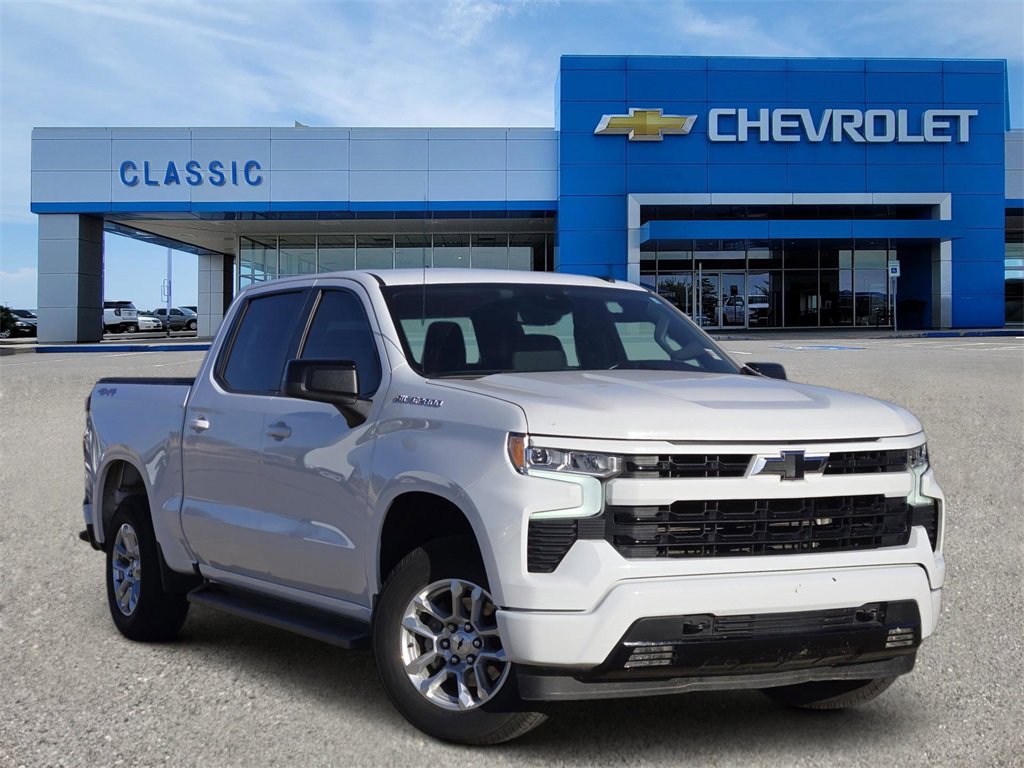 Used 2022 Chevrolet Silverado 1500 RST image 1