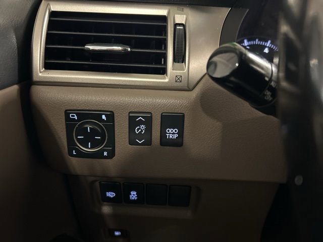 Used 2018 Lexus GX 460 Premium w/ Premium Package AWD/4WD image 26