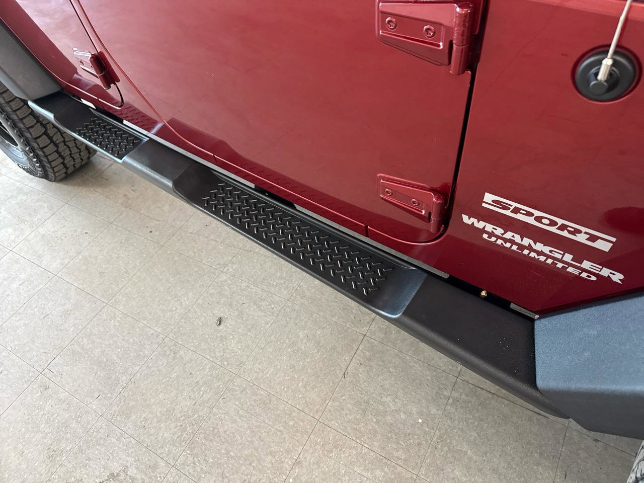 Used 2012 Jeep Wrangler Unlimited Sport image 76