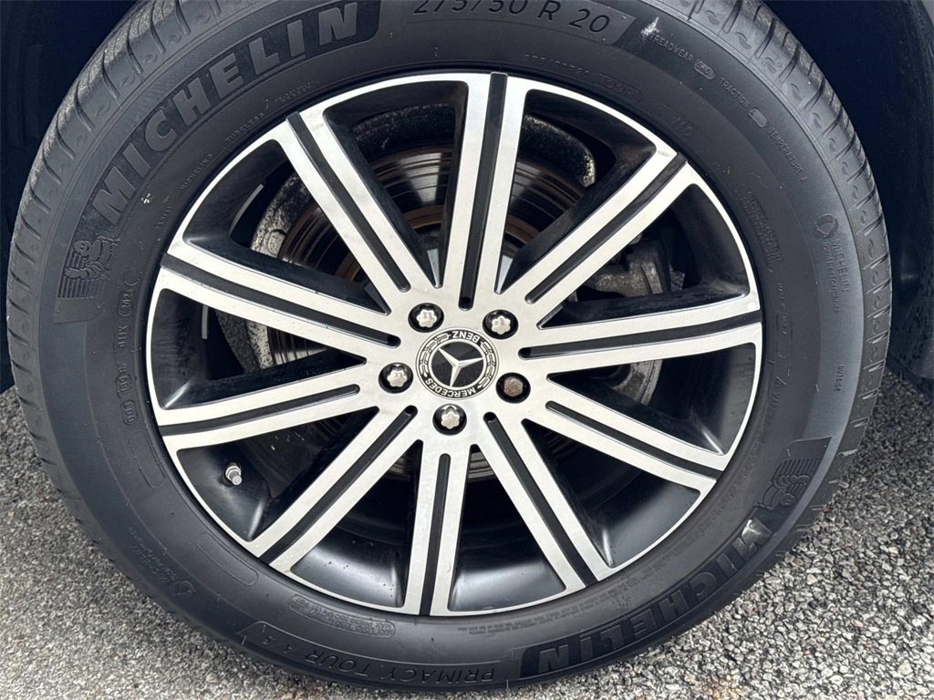 Used 2024 Mercedes-Benz GLE 350 4MATIC w/ Winter Package image 11