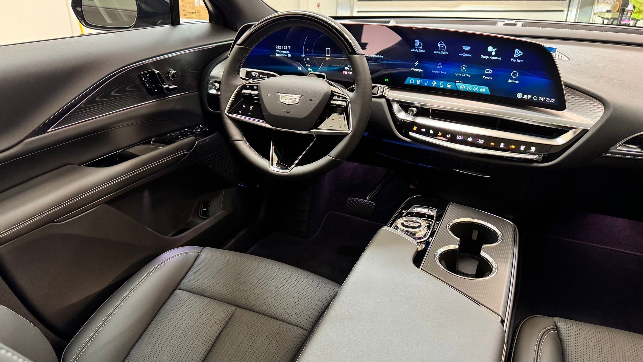 New 2026 Cadillac Lyriq Sport image 4
