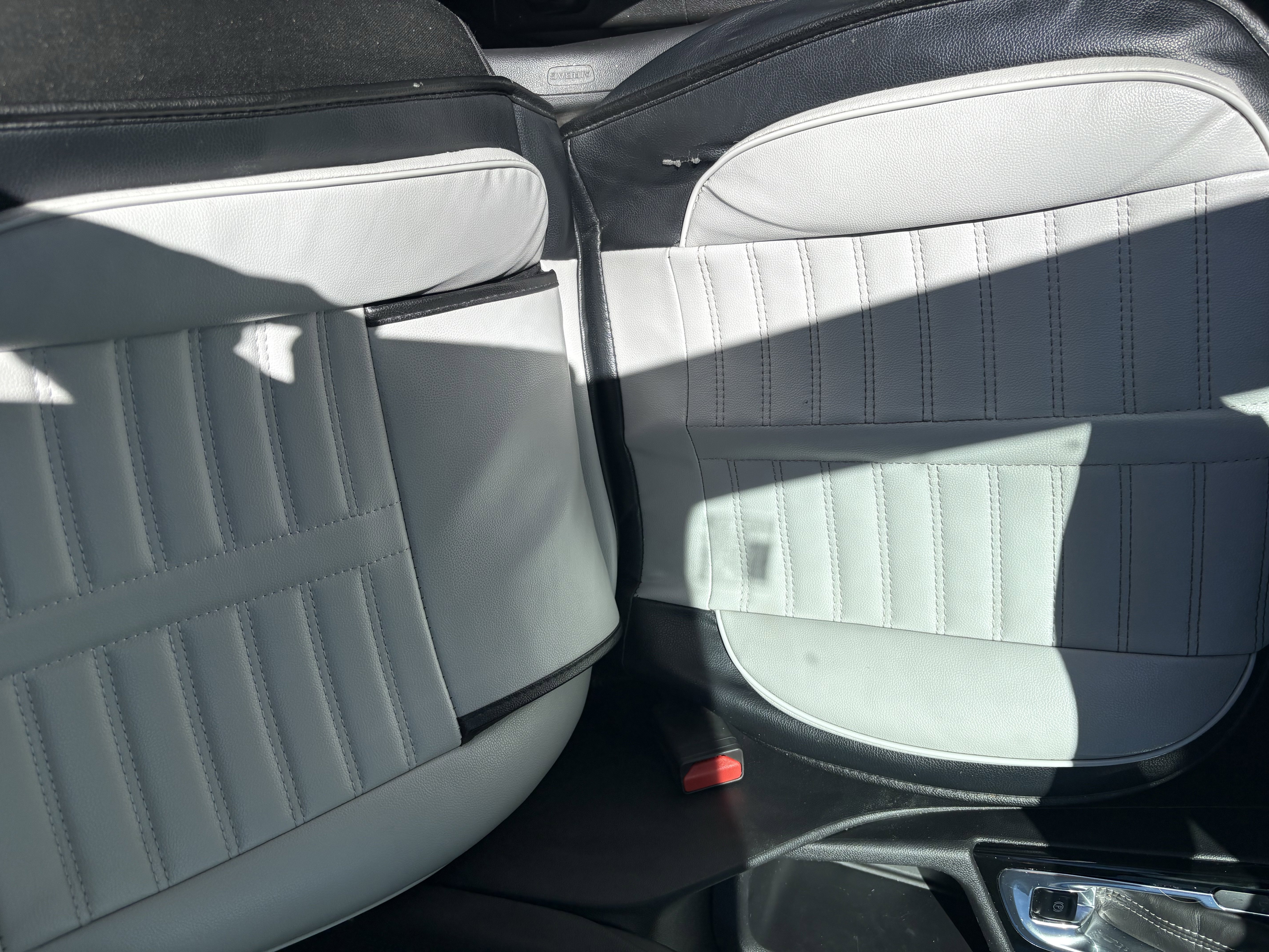 Used 2023 Buick Encore GX Select image 10