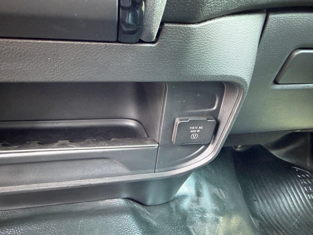 New 2026 RAM 3500 Tradesman AWD/4WD image 28