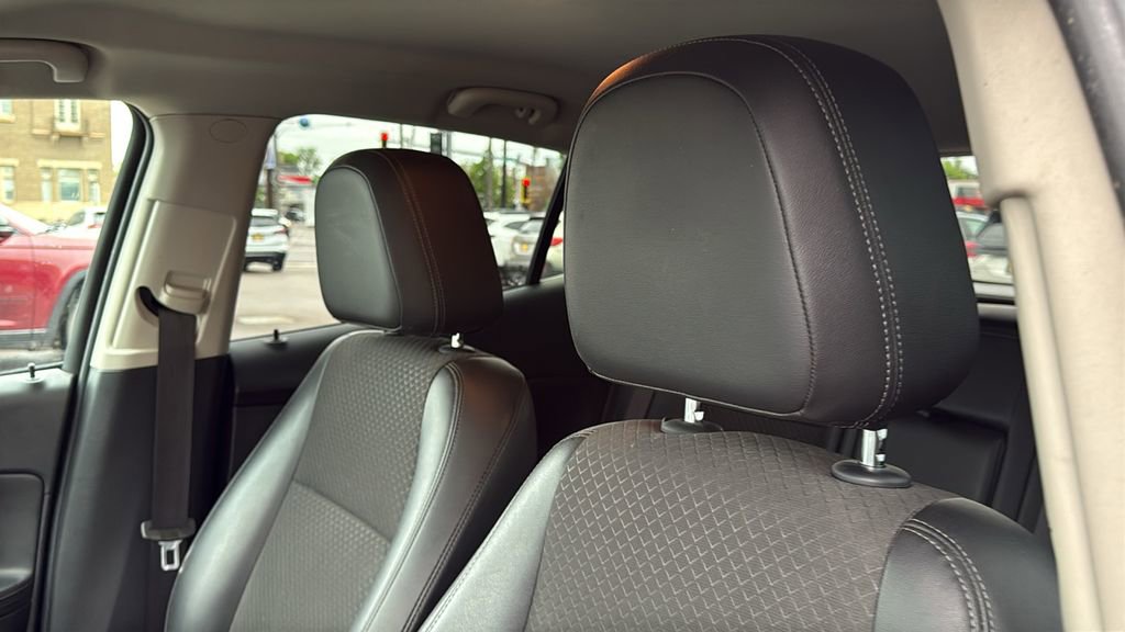 Used 2018 Buick Encore Sport Touring AWD/4WD image 20