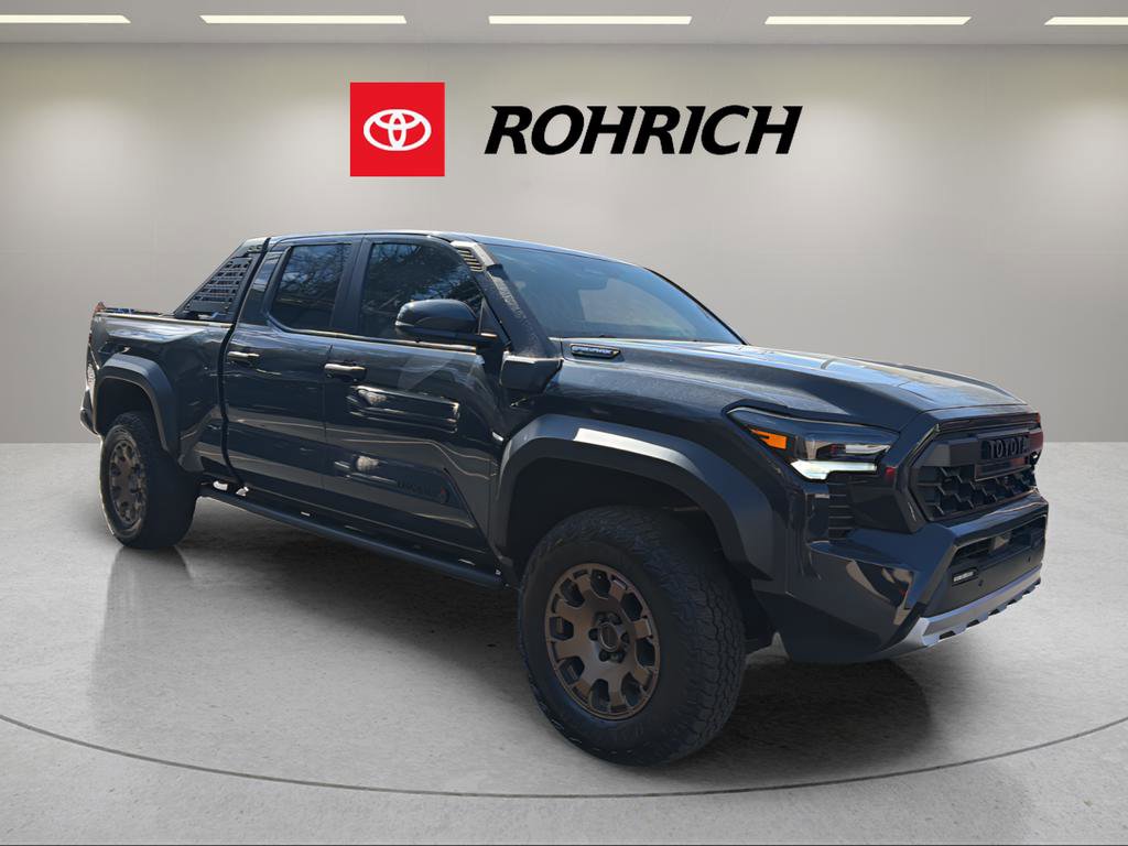 Used 2025 Toyota Tacoma Trailhunter w/ Tow Tech Package image 4