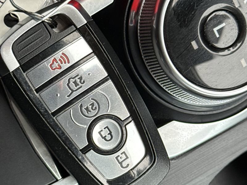 Used 2022 Ford Escape SE w/ Convenience Package image 37