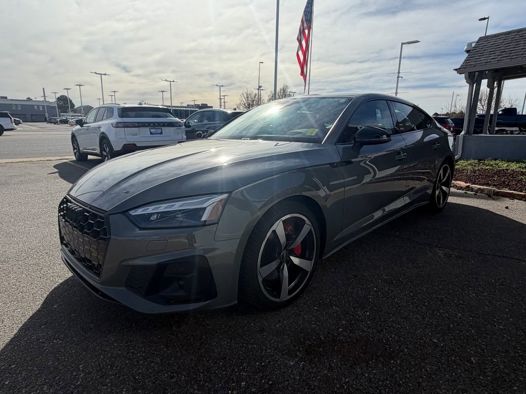Used 2023 Audi A5 2.0T Prestige image 3