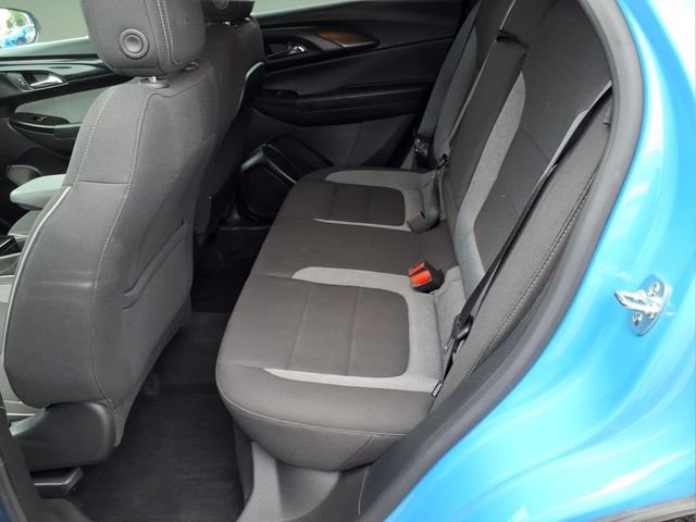 Used 2024 Chevrolet TrailBlazer LT w/ Convenience Package AWD/4WD image 12