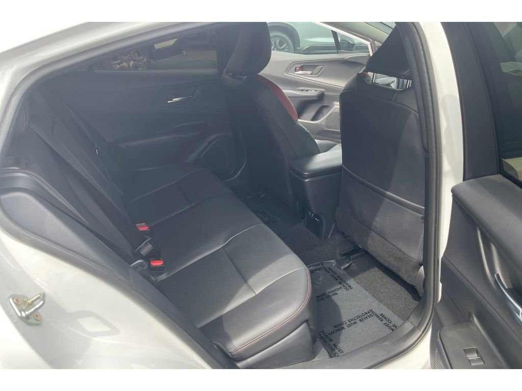Used 2026 Toyota Prius Plug-In Hybrid FWD image 18