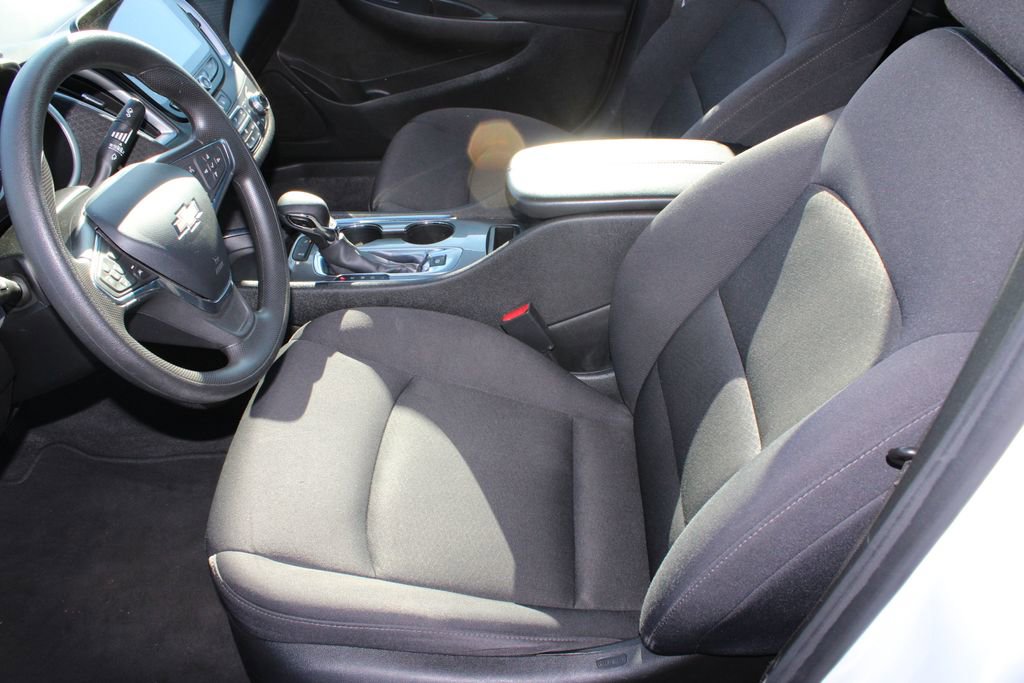 Used 2024 Chevrolet Malibu LT image 12