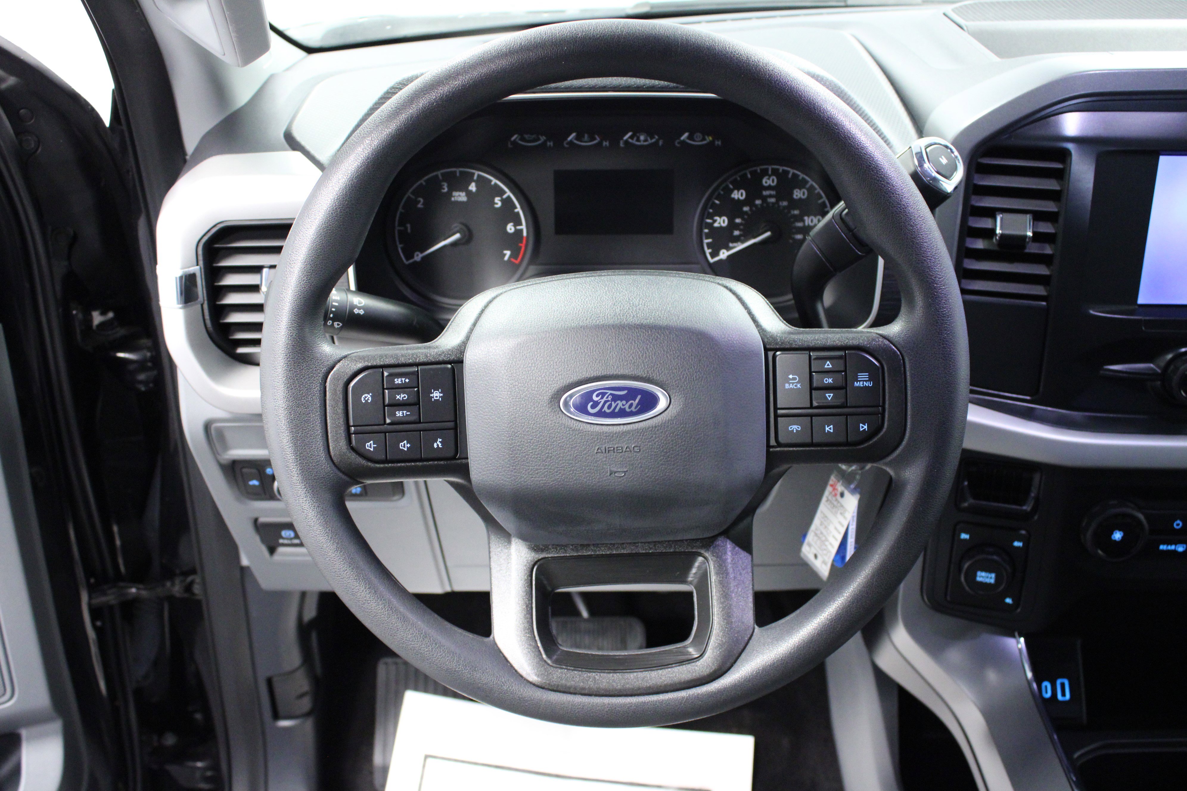 Used 2022 Ford F150 XLT w/ XTR Package image 17