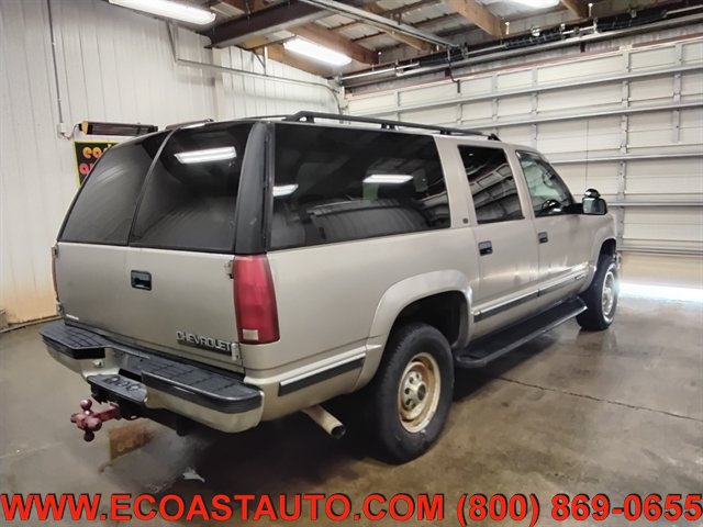 Used 1999 Chevrolet Suburban 2500 w/ Preferred Equipment Group 3 AWD/4WD image 6