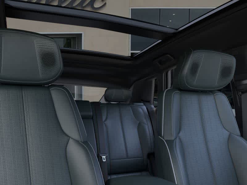 New 2025 Cadillac Lyriq Sport w/ Nappa Leather Package AWD/4WD image 24