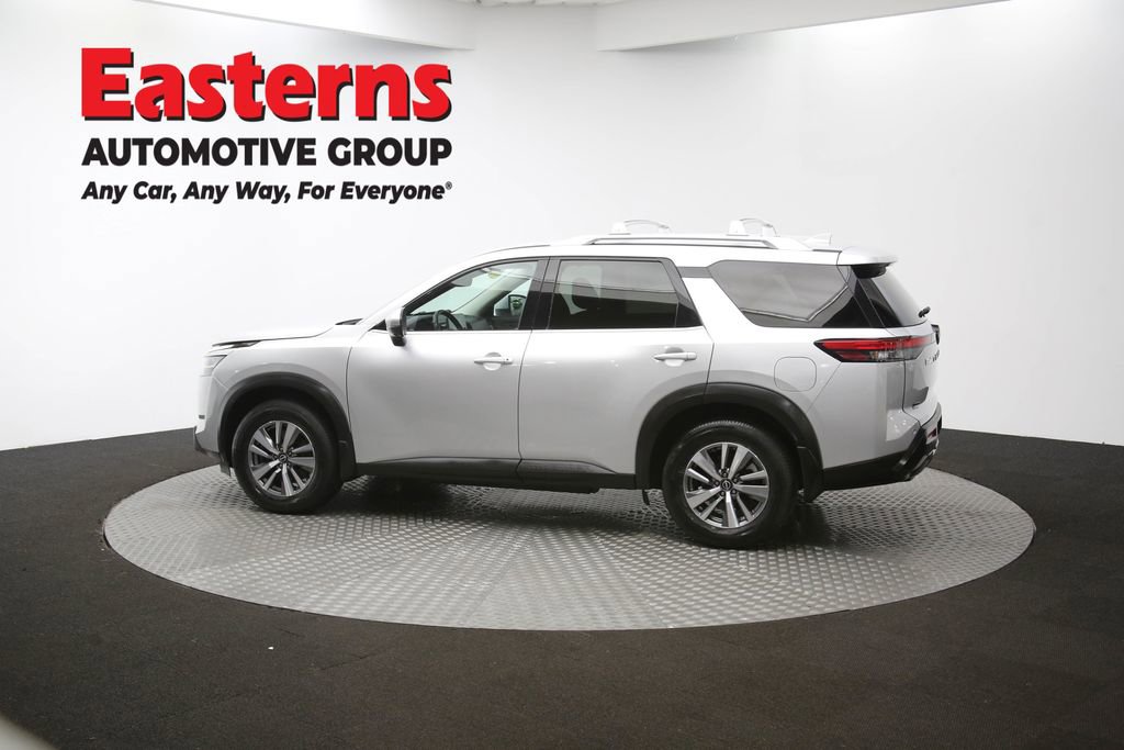 Used 2023 Nissan Pathfinder SL image 60