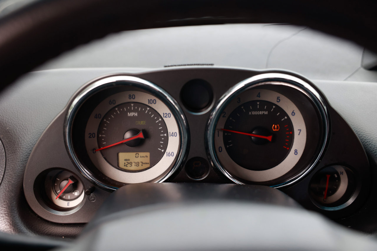 Used 2009 Mitsubishi Eclipse GS image 25