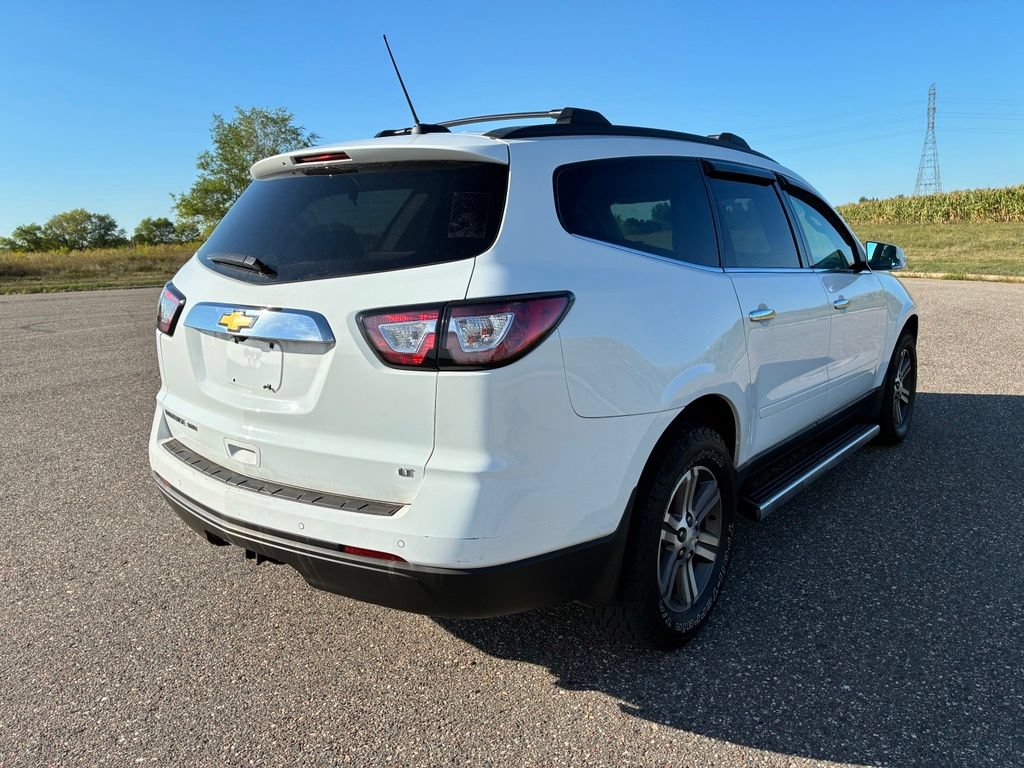 Used 2017 Chevrolet Traverse LT AWD/4WD image 8