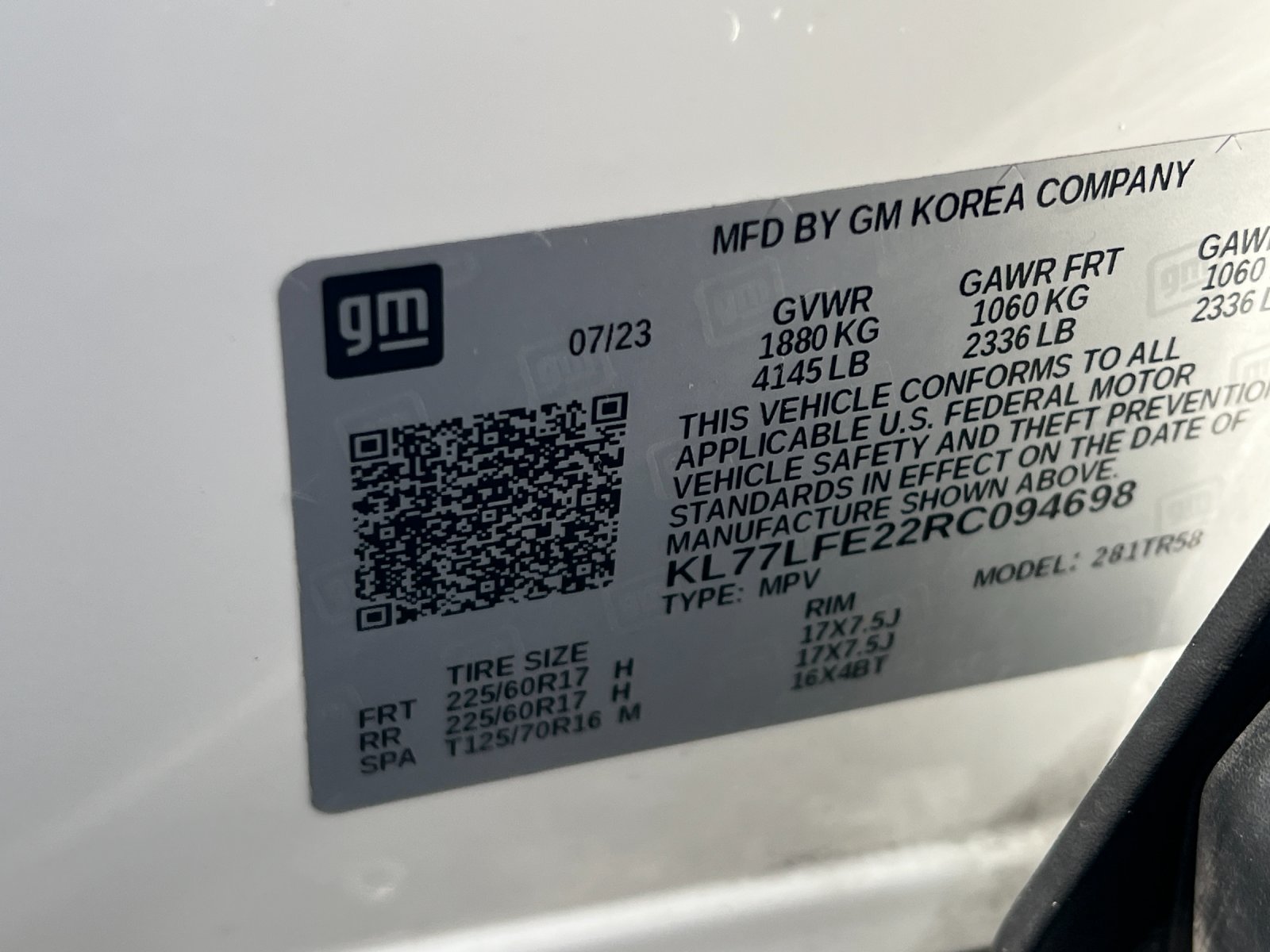 Used 2024 Chevrolet Trax LS w/ LS Convenience Package FWD image 27