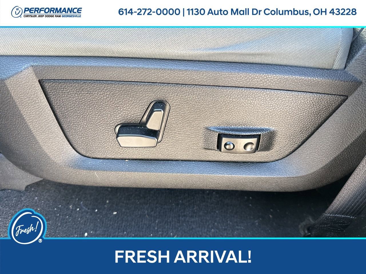 Used 2019 RAM 1500 Classic SLT w/ Black Appearance Group image 14