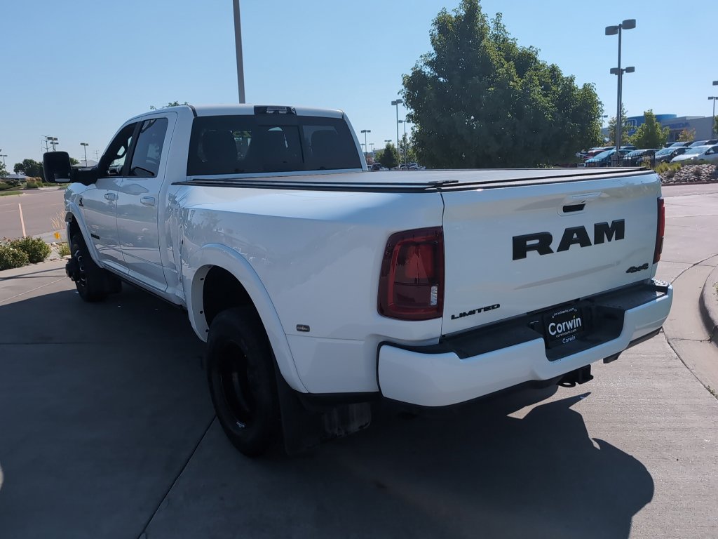 Used 2025 RAM 3500 Limited AWD/4WD image 6