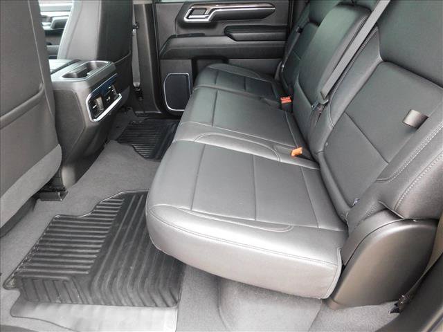 Used 2024 Chevrolet Silverado 2500 LTZ w/ LTZ Convenience Package AWD/4WD image 25