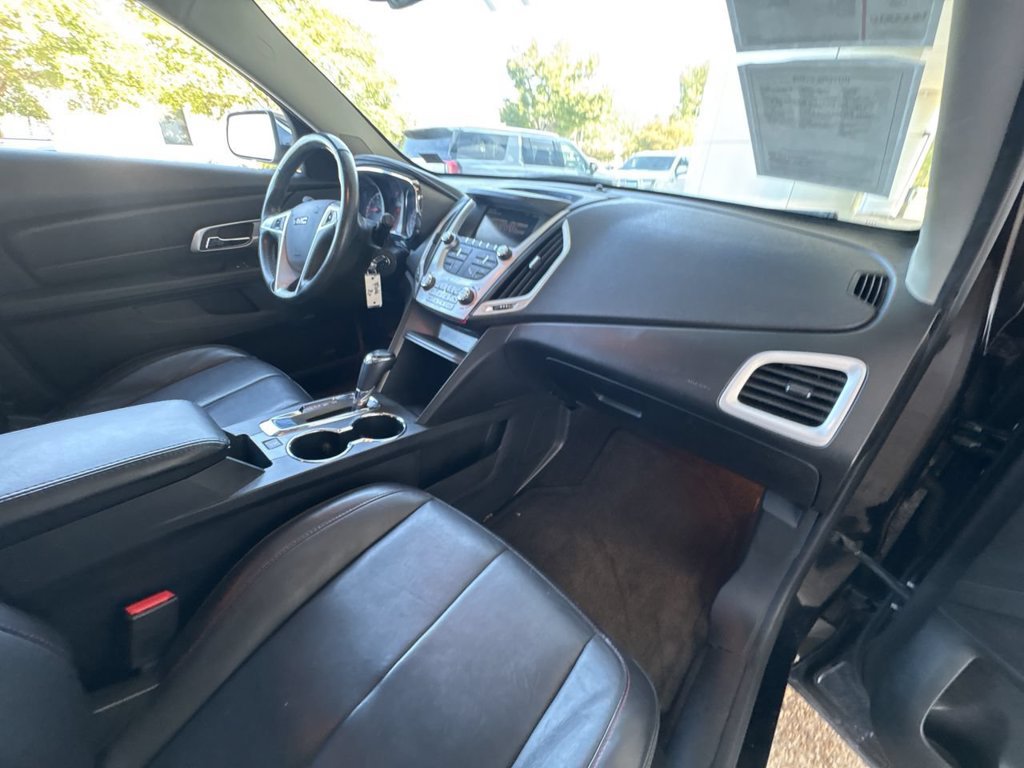Certified 2017 GMC Terrain SLT w/ Open Road Package AWD/4WD image 30