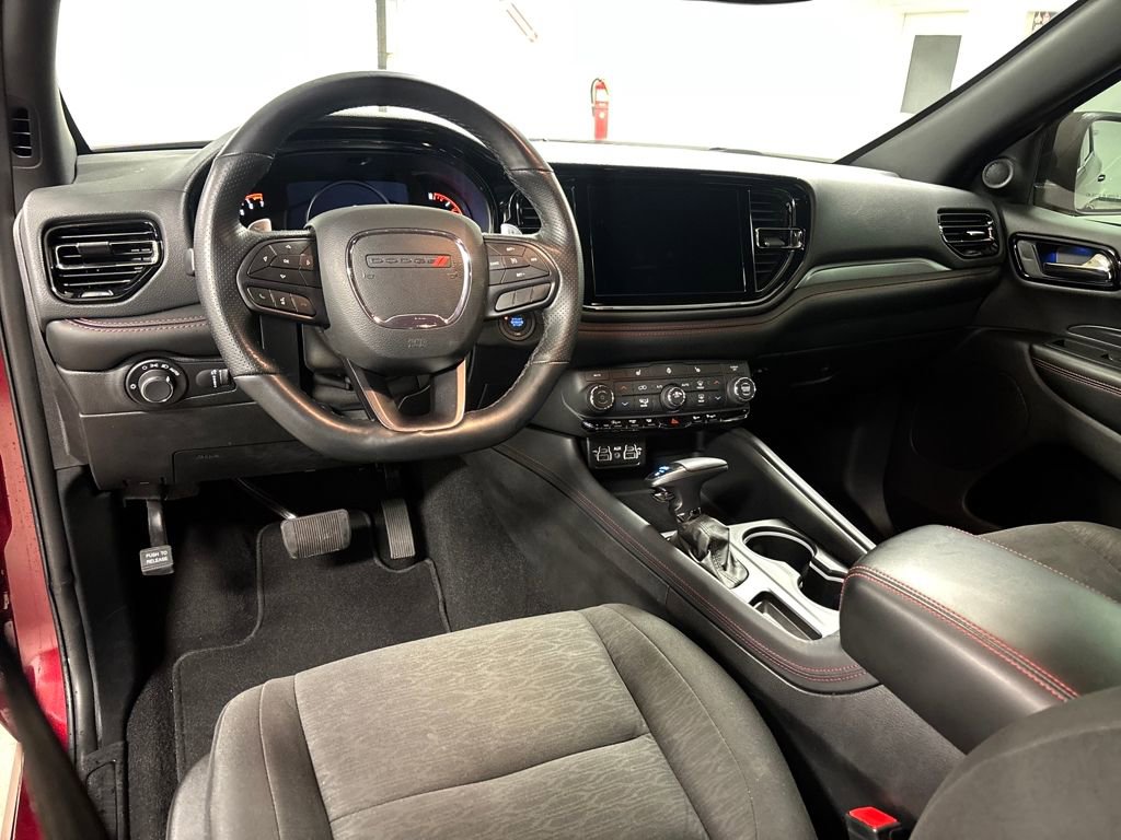 Used 2025 Dodge Durango GT w/ Blacktop Package image 28