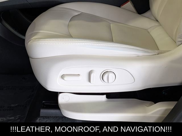 Used 2023 Buick Enclave Essence w/ Experience Buick Package FWD image 13
