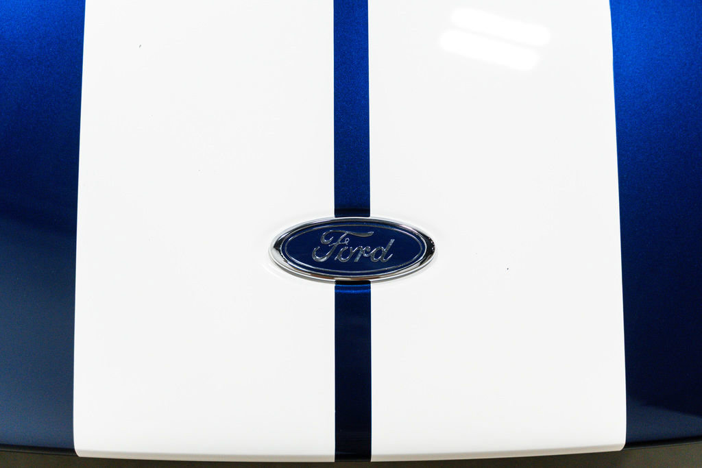 Used 2006 Ford GT RWD image 95