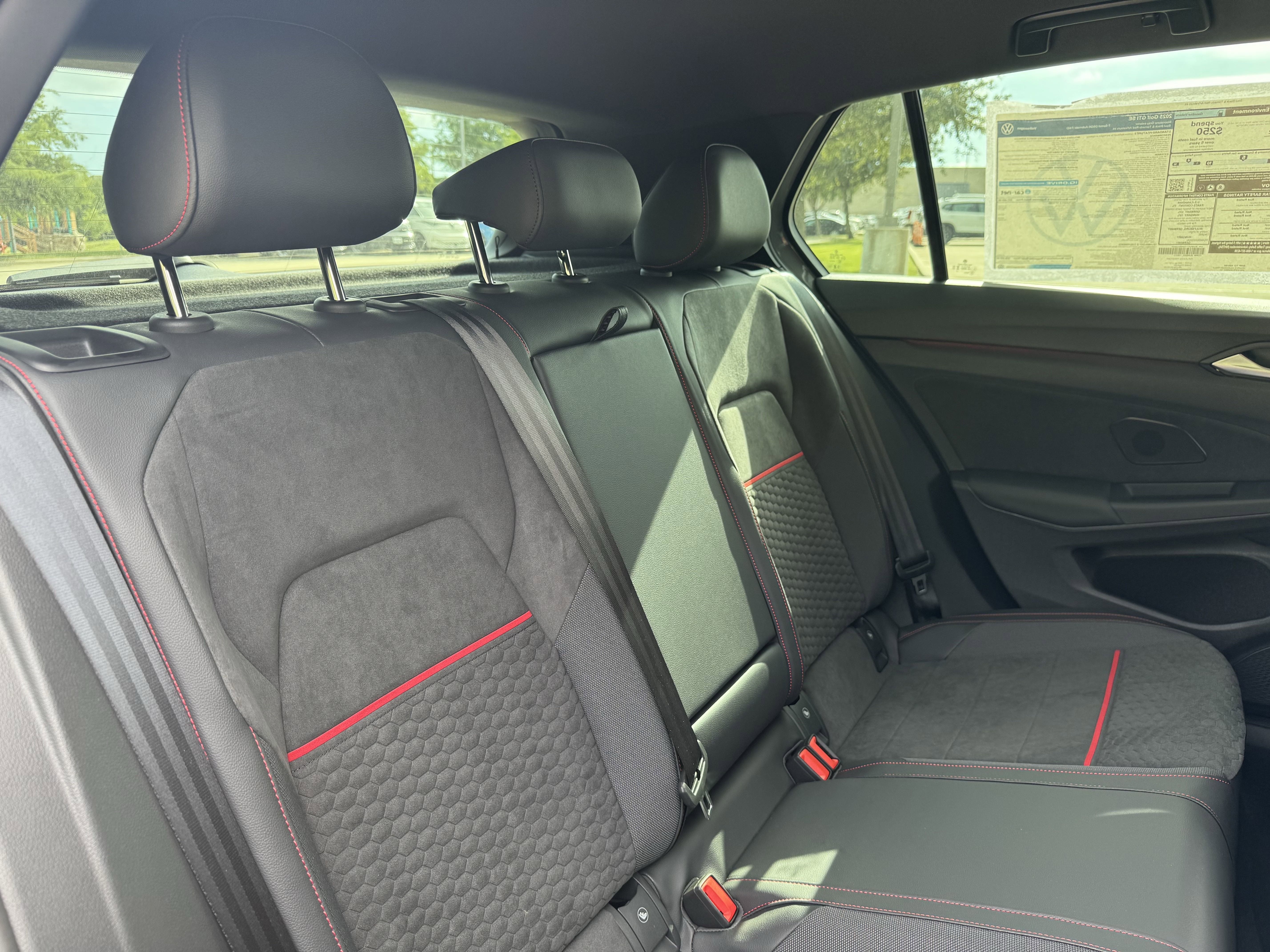 New 2026 Volkswagen Golf SE FWD image 17