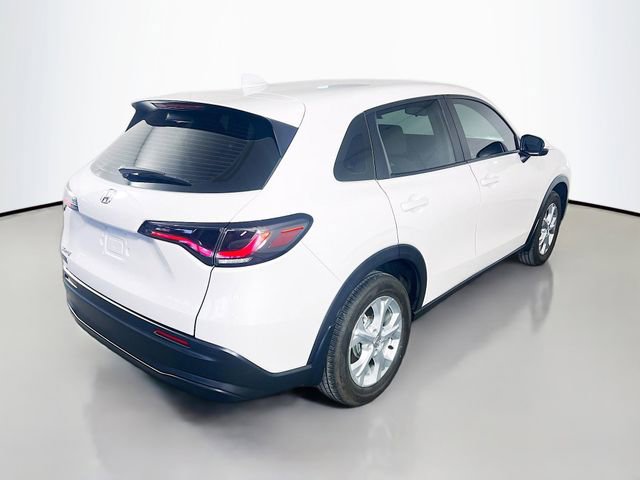 Used 2025 Honda HR-V LX image 8
