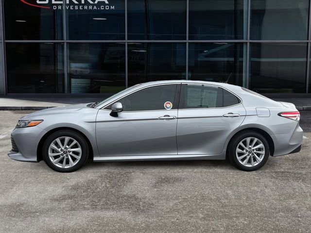Used 2020 Toyota Camry LE w/ Convenience Package image 2
