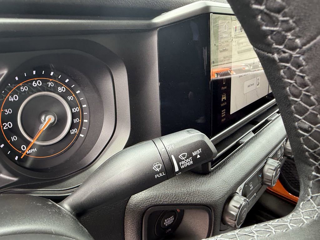 New 2025 Jeep Gladiator Sport image 27