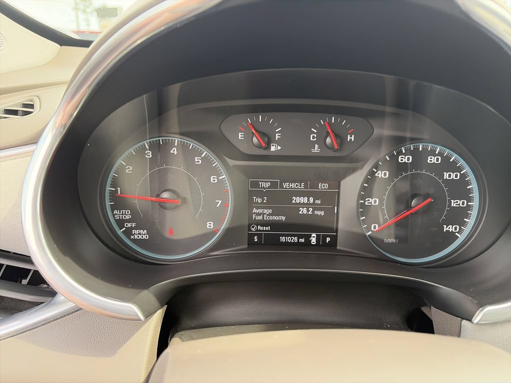 Used 2021 Chevrolet Malibu LT FWD image 33