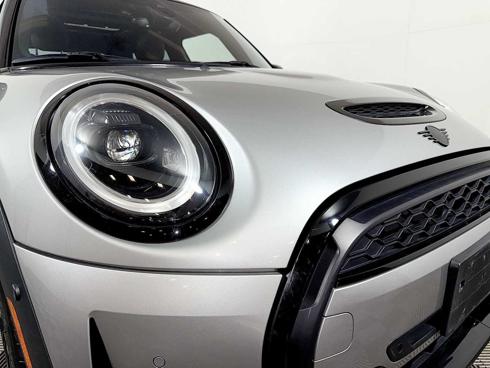 Used 2024 MINI Cooper S FWD image 25