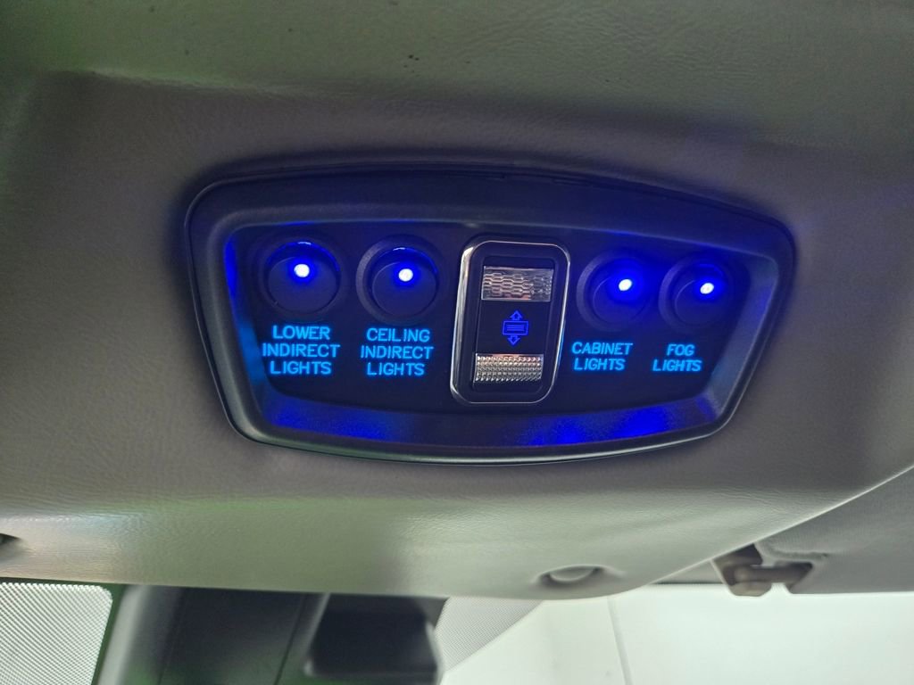 New 2024 GMC Savana 2500 image 24