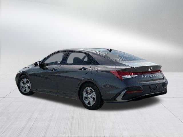 New 2026 Hyundai Elantra SE image 14