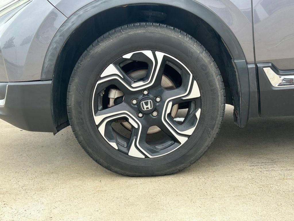 Used 2018 Honda CR-V Touring image 9