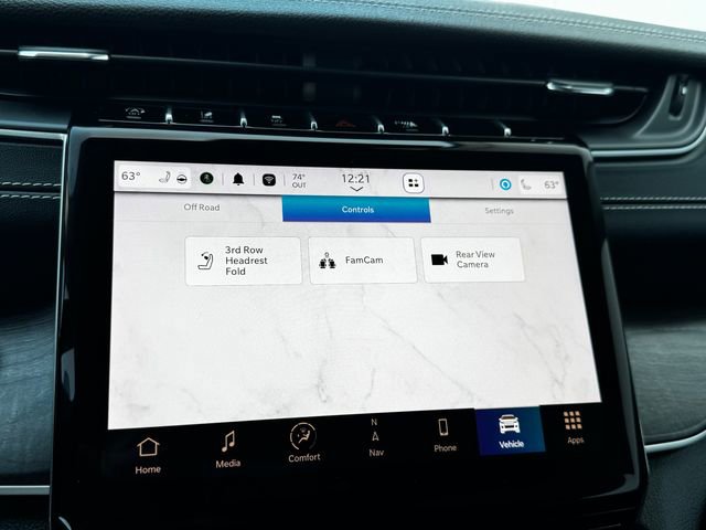 Used 2023 Jeep Grand Cherokee L Limited AWD/4WD image 40