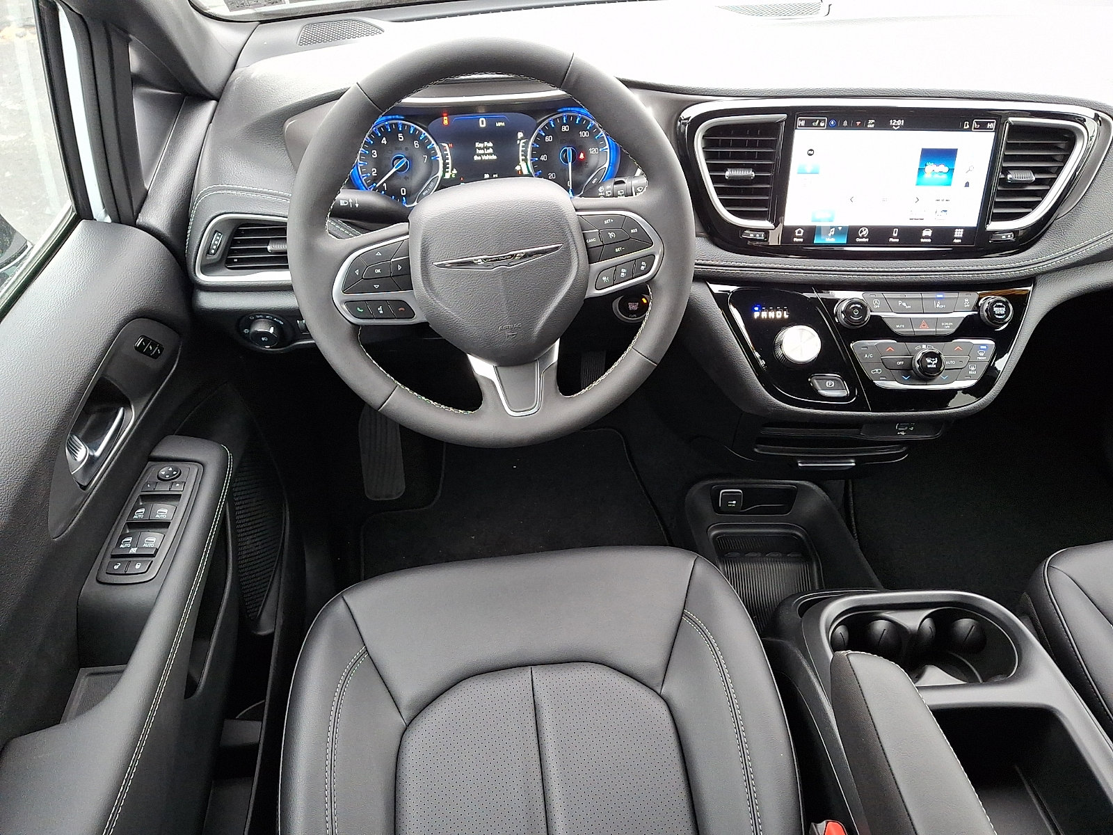 New 2026 Chrysler Pacifica Select image 9