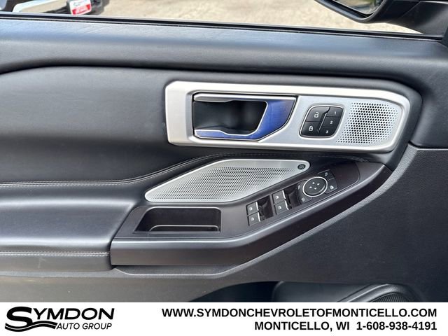 Used 2020 Ford Explorer Platinum w/ Premium Technology Package image 14