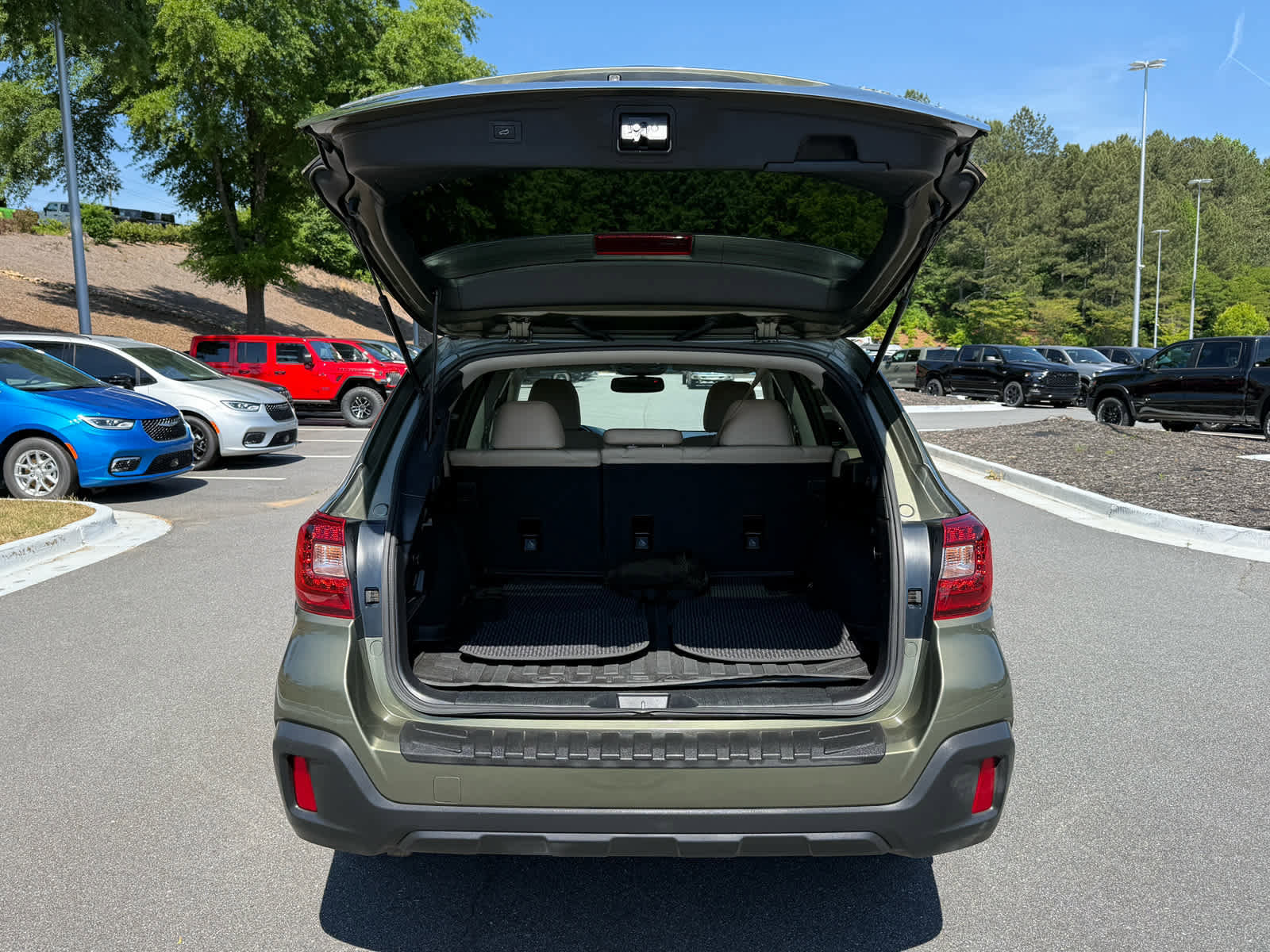 Used 2018 Subaru Outback 2.5i Limited w/ Popular Package #2 AWD/4WD image 28