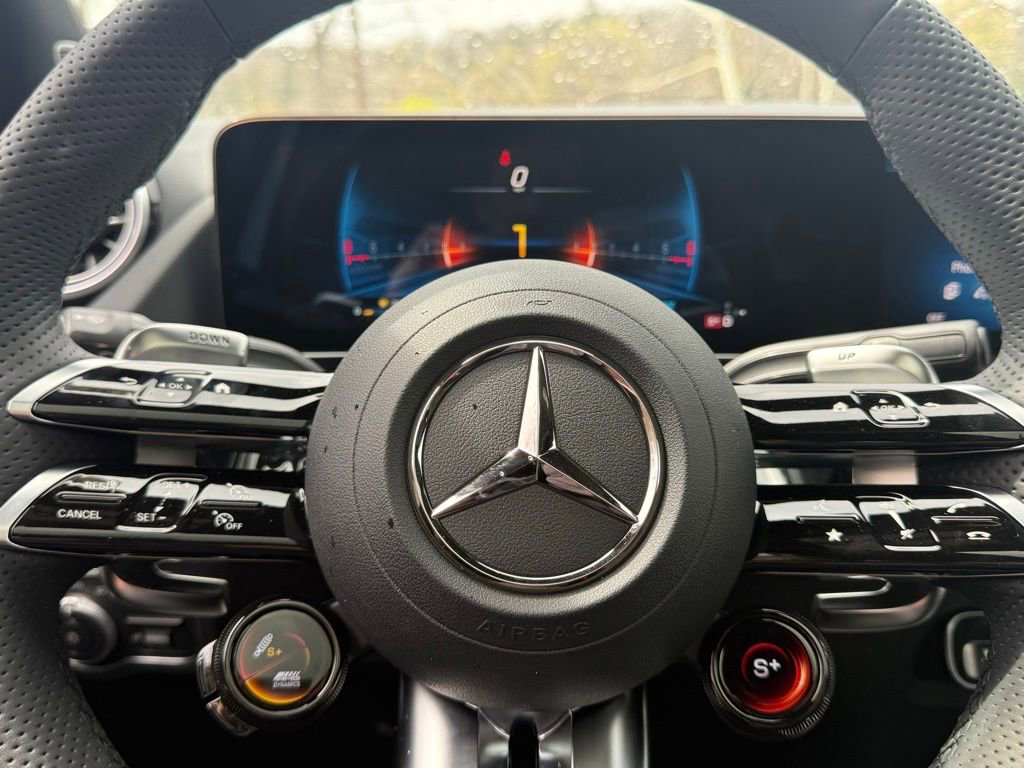 New 2026 Mercedes-Benz GLA 35 AMG 4MATIC image 35