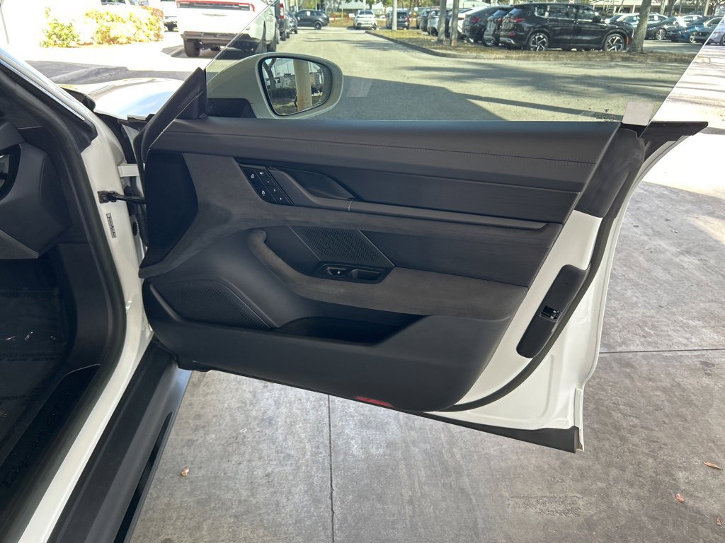 Used 2023 Porsche Taycan GTS AWD/4WD image 25