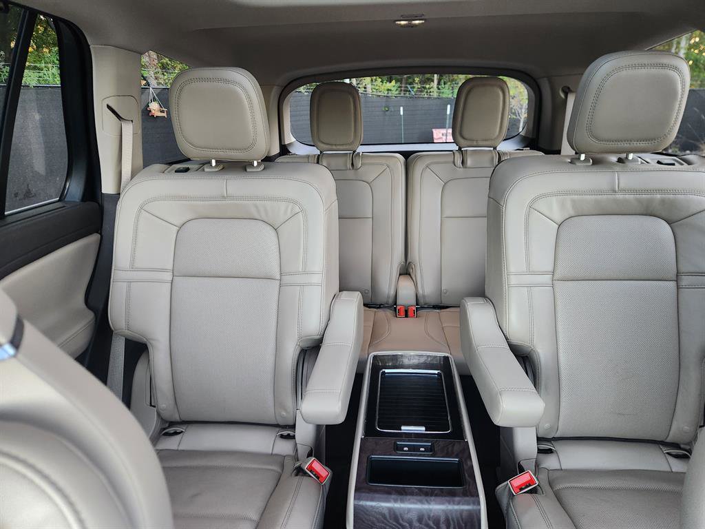 Certified 2022 Lincoln Aviator Reserve w/ Equipment Group 201A AWD/4WD image 23