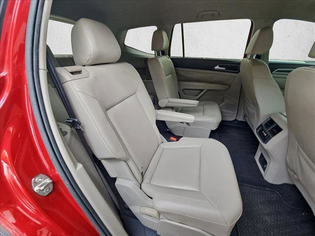 Used 2019 Volkswagen Atlas SE w/ Towing Package FWD image 18